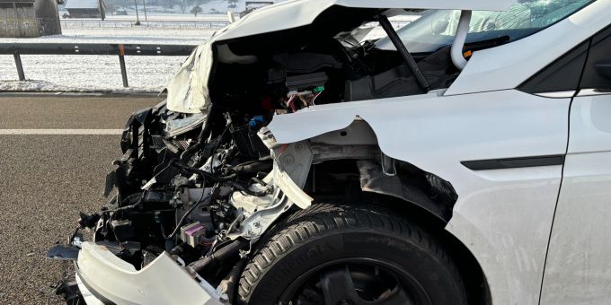 Verkehrsunfall in Bilten GL. Bilten GL