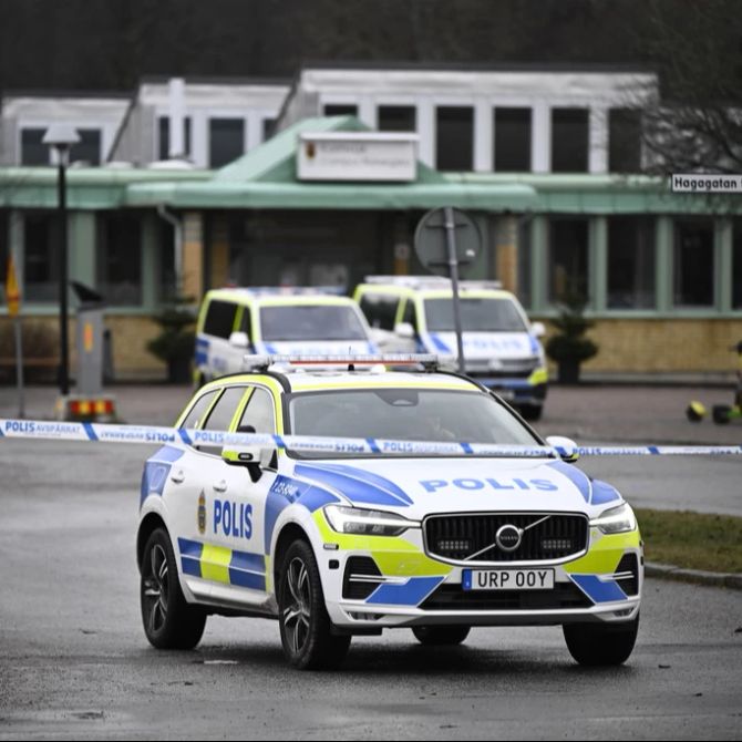 Schweden Örebro Polizeiautos