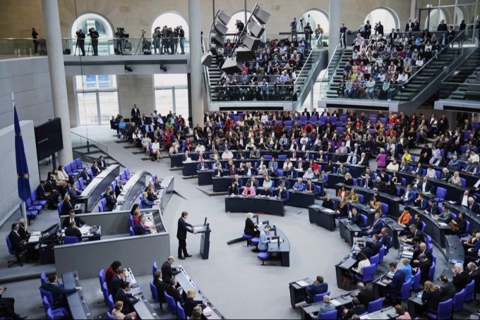 Die AfD drängt auf eine sofortige Konstituierung des Bundestages. (Archivbild) AfD Bundestag