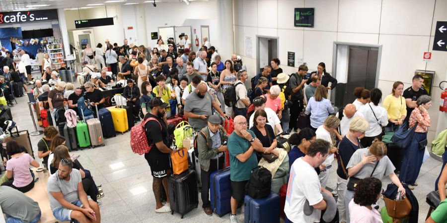 Flughafen Catania Flugstreichungen