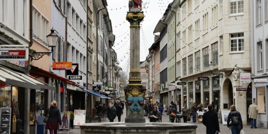 In der Stadt Winterthur wird ein Grossteil der Brunnen vorübergehend abgestellt. Damit will die Stadt die Grundwasservorräte schonen. (Symbolbild)