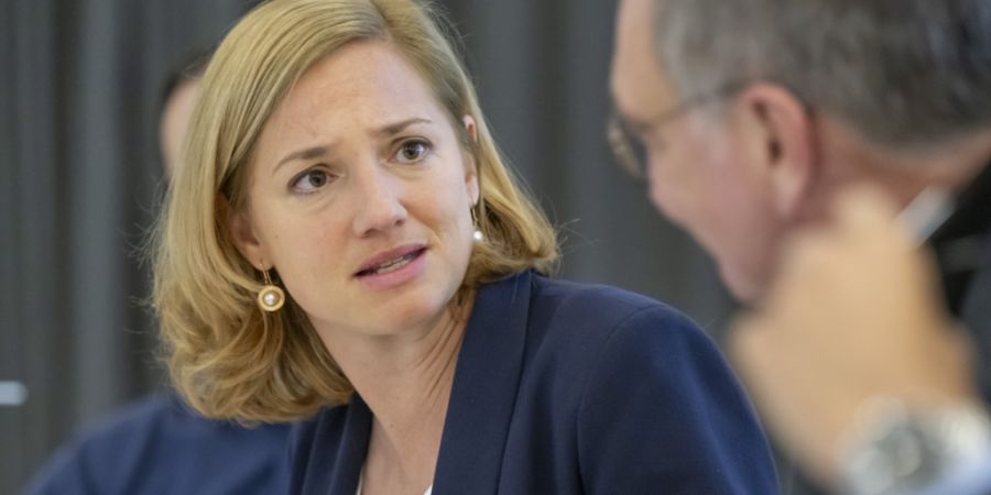 Die Basler Bau- und Verkehrsdirektorin Esther Keller (GLP) stellt eine Forderung an den Bundesrat. (Archivbild)