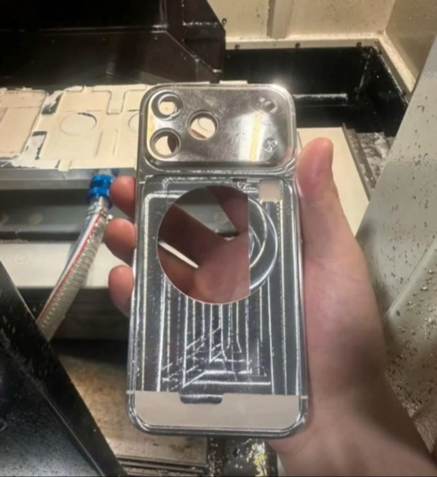 apple iphone 17 pro