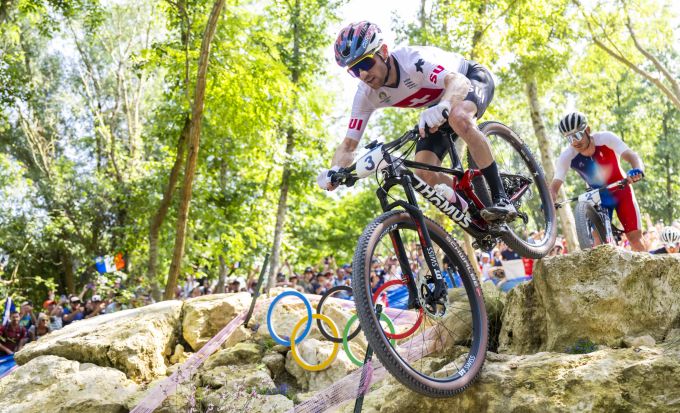 Mathias Flückiger fährt an Olympia 2024 auf Platz fünf. Mathias Flückiger Olympia 2024