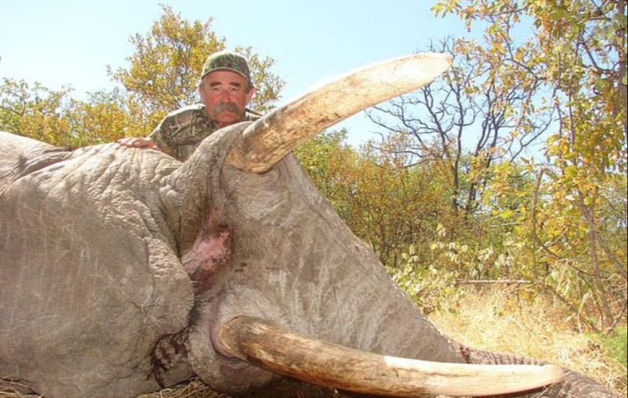 Dosio starb, sein professioneller Begleiter wurde schwer verletzt.