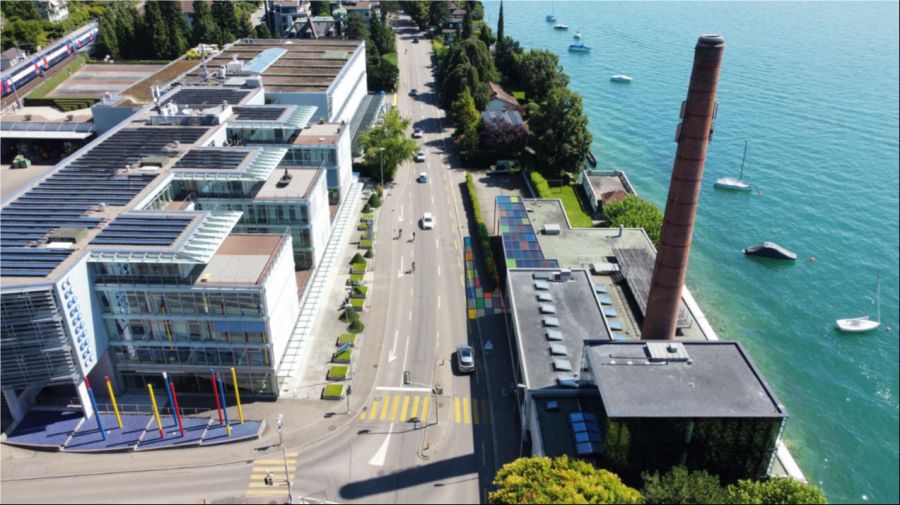 Küsnacht Seestrasse Verkehr Baustelle