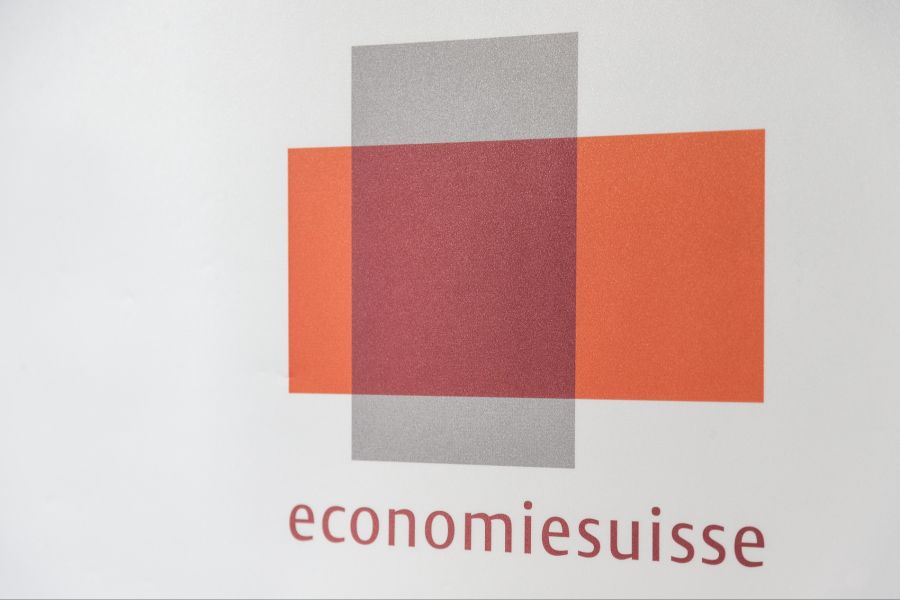 An der Spitze steht Economiesuisse, der Dachverband der Schweizer Wirtschaft. Die gemeldeten Spenden belaufen sich  auf knapp 11 Millionen Franken. (Symbolbild)