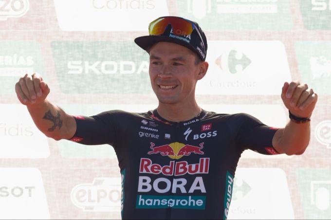 Primoz Roglic könnte Red Bull den ersten Sieg an einer grossen Rundfahrt bescheren. Roglic Red Bull Vuelta