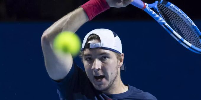 Jan-Lennard Struff scheiter in Dubai am Ungarn Marton Fucsovics. Foto: Georgios Kefalas/KEYSTONE Jan-Lennard Struff scheiter in Dubai am Ungarn Marton Fucsovics. Foto: Georgios Kefalas/KEYSTONE