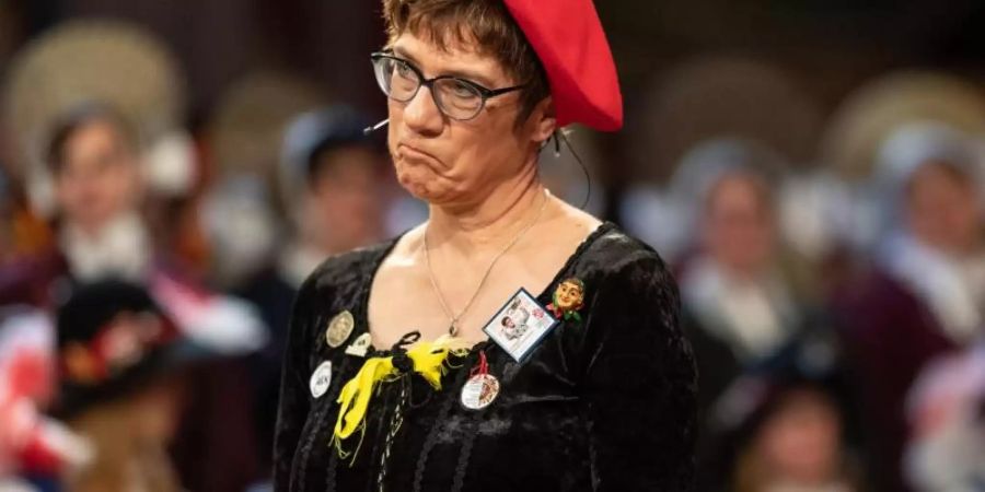 Kramp-Karrenbauer hat mit einer Karnevalsrede im baden-württembergischen Stockach für Empörung gesorgt. Foto: Patrick Seeger