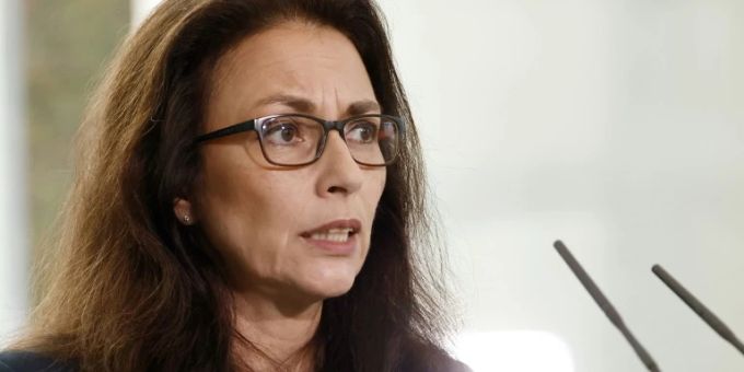 DGB-Chefin Yasmin Fahimi fordert von der neuen Bundesregierung ein Ende der Belastungen für Arbeitnehmer. (Archivbild) Yasmin Fahimi