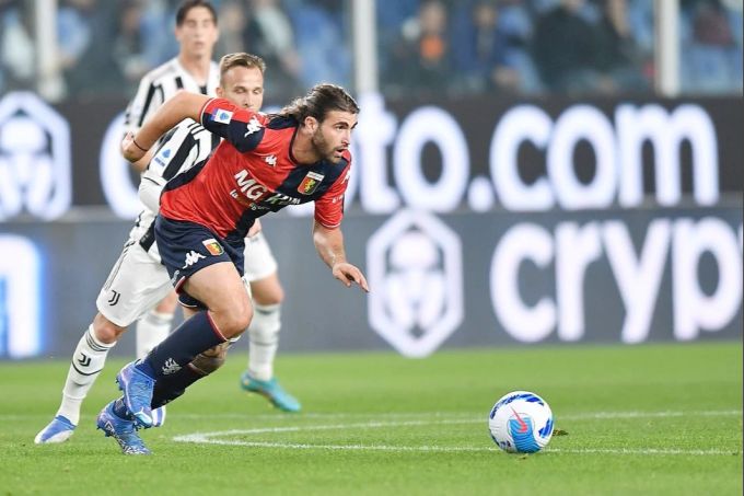 Manolo Portanova stieg mit CFC Genua aus der Serie A ab. Manolo Portanova CFC Genua