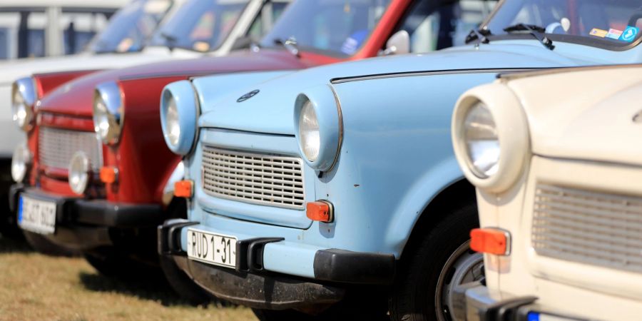 Fahrzeuge des Modells «Trabant 601» auf einem Ostmobil-Meeting.