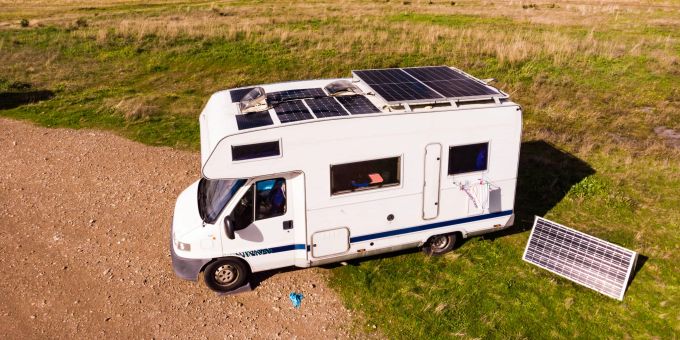 Mit Solarenergie unterwegs im Urlaub. Solarenergie