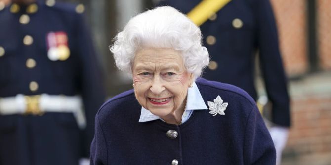 queen elizabeth Ukraine Krieg