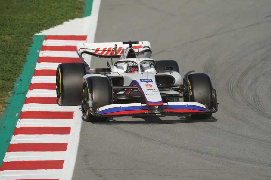 Nikita Mazepin (Haas) beim Vorsaison-Test der Formel 1 in Barcelona.