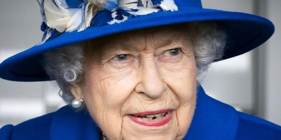 Die britische Königin Elizabeth muss immer öfter Termine absagen. Foto: Jane Barlow/PA Wire/dpa