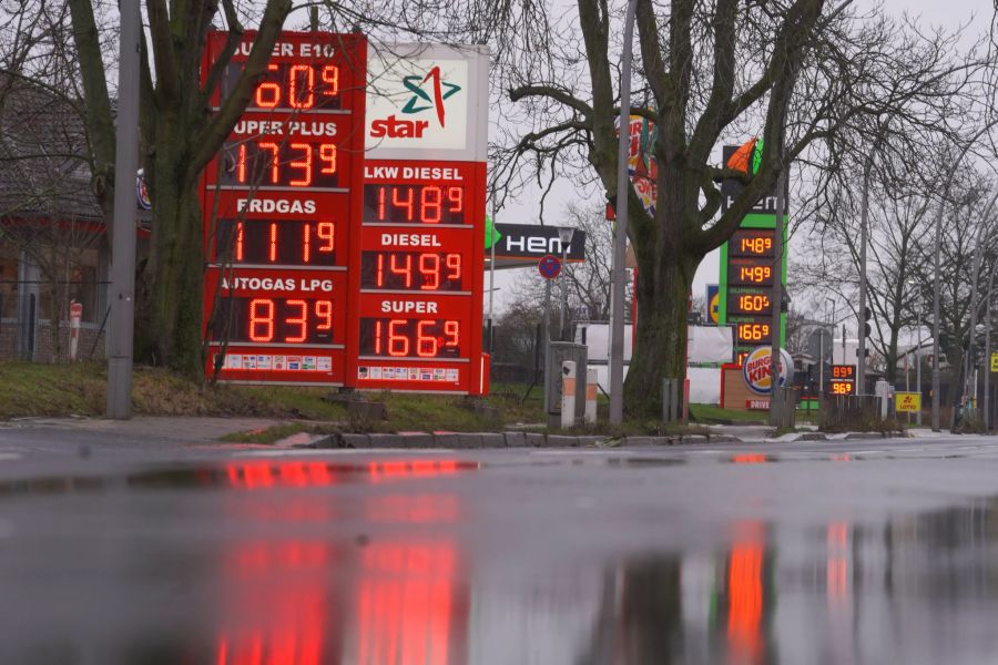 Aktuelle Benzin- und Diesel-Preise