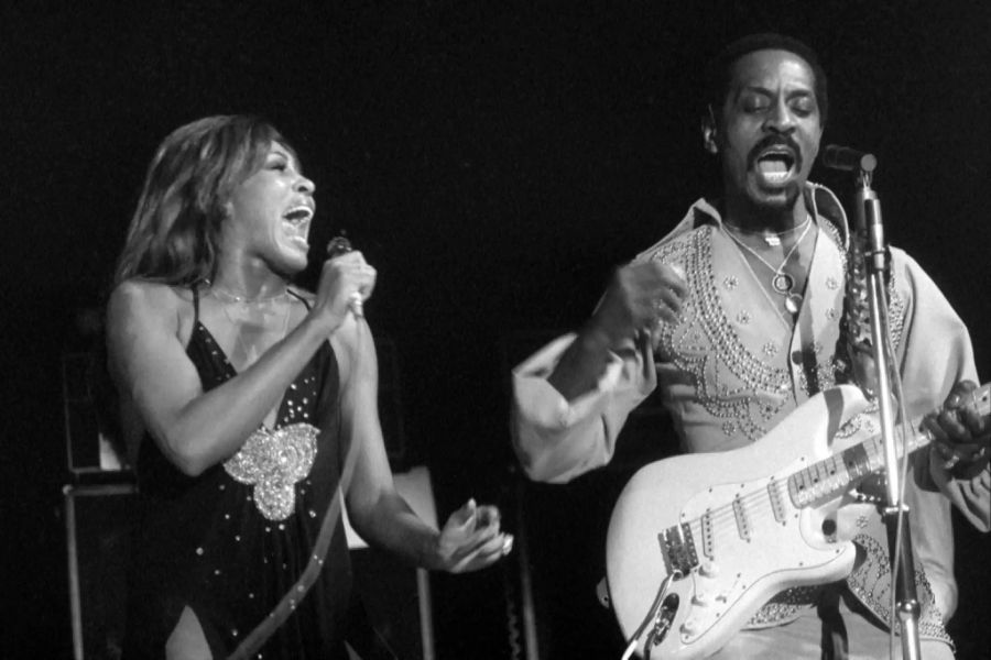 Tina Turner und ihr Ex-Mann Ike Turner im Jahr 1975.