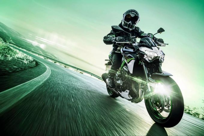 Verschärftes Design, mehr Elektronik: Kawasaki Z900 Motorrad Kawasaki Z900