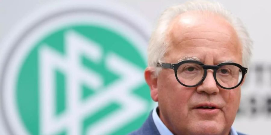 Hofft auf schnelle Wiederaufnahme des Amateur- und Jugendfussball: DFB-Präsident Fritz Keller. Foto: Arne Dedert/dpa