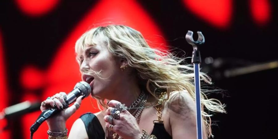 US-Sängerin Miley Cyrus wil wieder live auftreten. Foto: Owen Humphreys/PA Wire/dpa