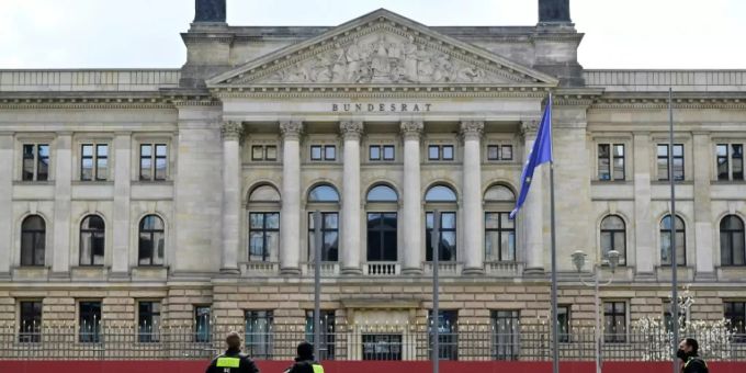 Bundesratsgebäude. Bundesratsgebäude.