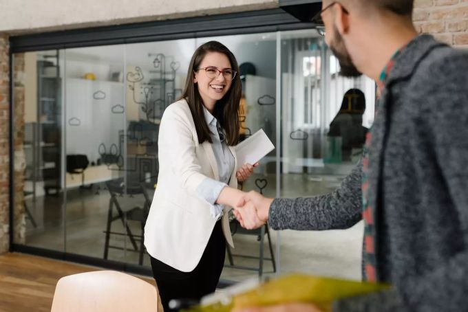 Eingestellt! Bei «Jobcoach» von Nau.ch erhalten Sie Insider-Tipps aus der Praxis. Jobcoach