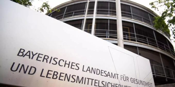 Das bayerische Landesamt für Gesundheit und Lebensmittelsicherheit ist auch für Tiergesundheit zuständig. Foto: Nicolas Armer/dpa Das bayerische Landesamt für Gesundheit und Lebensmittelsicherheit ist auch für Tiergesundheit zuständig. Foto: Nicolas Armer/dpa