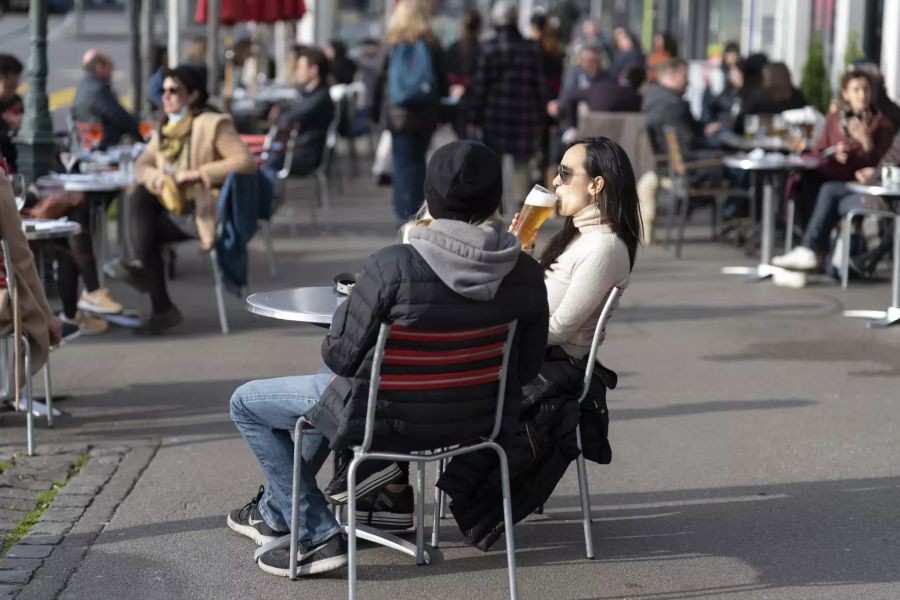 Coronavirus Terrasse Zürich