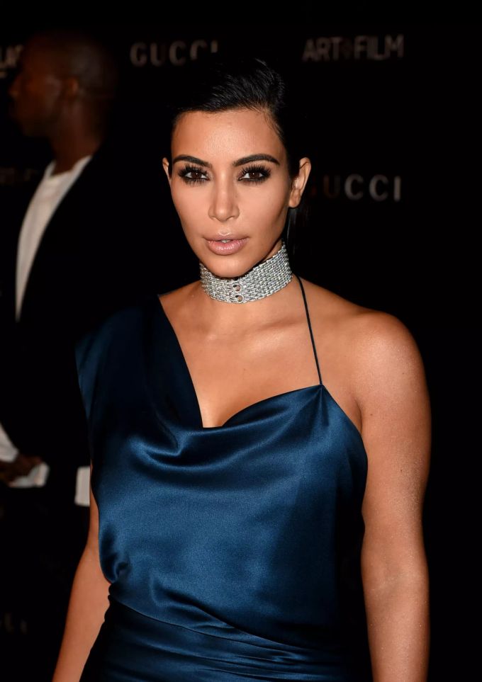 Kim Kardashian stand lange Zeit auf grossen Diamantschmuck. kim kardashian