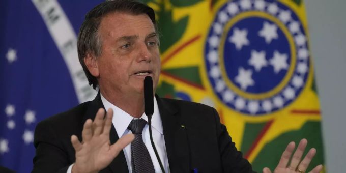 Der brasilianische Präsident Jair Bolsonaro bei einer Pressekonferenz. Brazil Bolsonaro