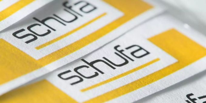 Seit 1. Oktober 2020 werden Verbraucher nach drei statt wie zuvor sechs Jahren von ihren restlichen Schulden befreit. Doch die Daten bleiben weitere drei Jahre bei Auskunfteien wie der Schufa gespeichert. Foto: Franziska Gabbert/dpa-tmn Seit 1. Oktober 2020 werden Verbraucher nach drei statt wie zuvor sechs Jahren von ihren restlichen Schulden befreit. Doch die Daten bleiben weitere drei Jahre bei Auskunfteien wie der Schufa gespeichert. Foto: Franziska Gabbert/dpa-tmn
