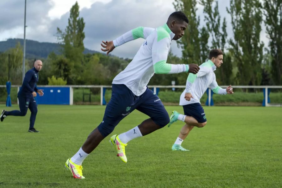 Auch Breel Embolo ist für einen Einsatz gegen Italien noch nicht fit genug.