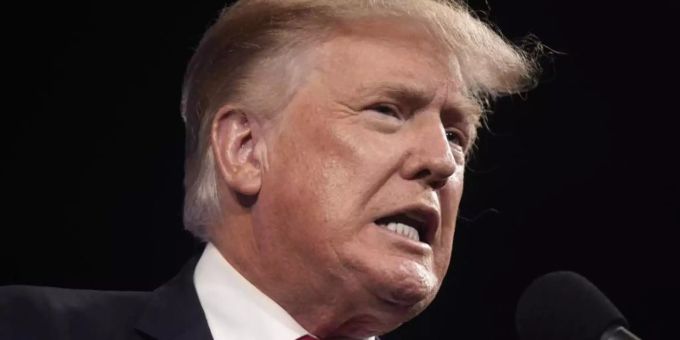 Washington - Militär schränkte scheinbar Trumps Atomwaffen-Zugriff ein