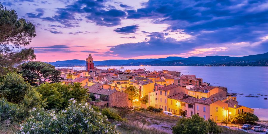 Saint-Tropez Anreise Sommerabend idyllisch