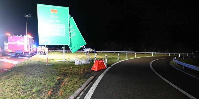 Selbstunfall beim Reichenburgerkreuz