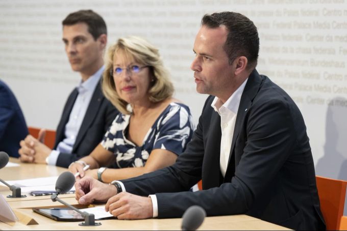 Ständerat Damian Müller (LU) an der Medienkonferenz der FDP zur Migrations- und Asylpolitik der Schweiz. Damian Müller FDP Asylpolitik