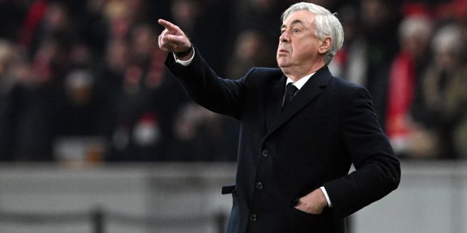 Trainer Carlo Ancelotti hat seinen Vertrag bei Real Madrid verlängert. Carlo Ancelotti