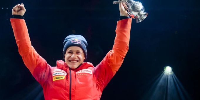 «Der ist für Dich!» - Odermatt widmet Wengen-Sieg Pechvogel Kohler