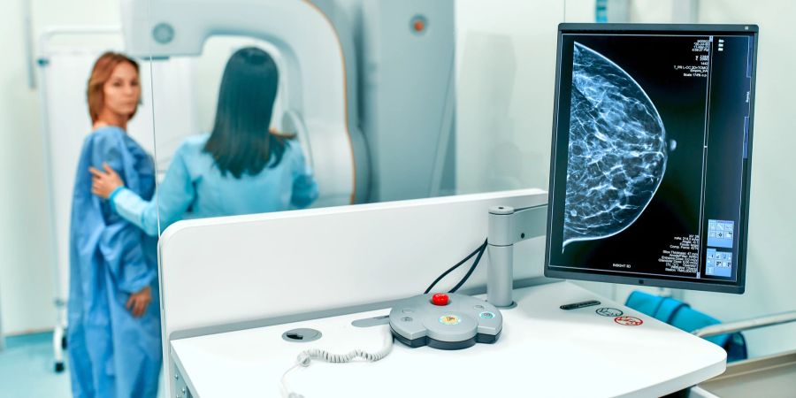 Die Mammographie ist ein spezielles Röntgenverfahren zur Früherkennung von Brustkrebsvorstufen und Brusttumoren.