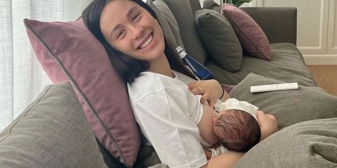 Zwei Wochen alt! - Hunziker-Tochter Aurora teilt Still-Foto mit Baby