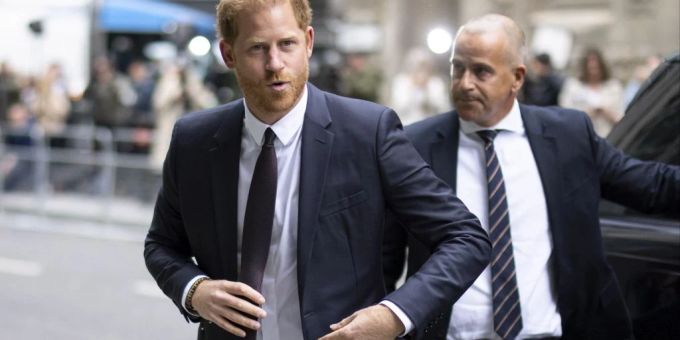 Ohne Meghan Markle - Royals hoffen auf eine Rückkehr von Prinz Harry