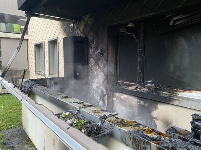 Die Feuerwehr konnte den Brand löschen. Die Feuerwehr konnte den Brand löschen.