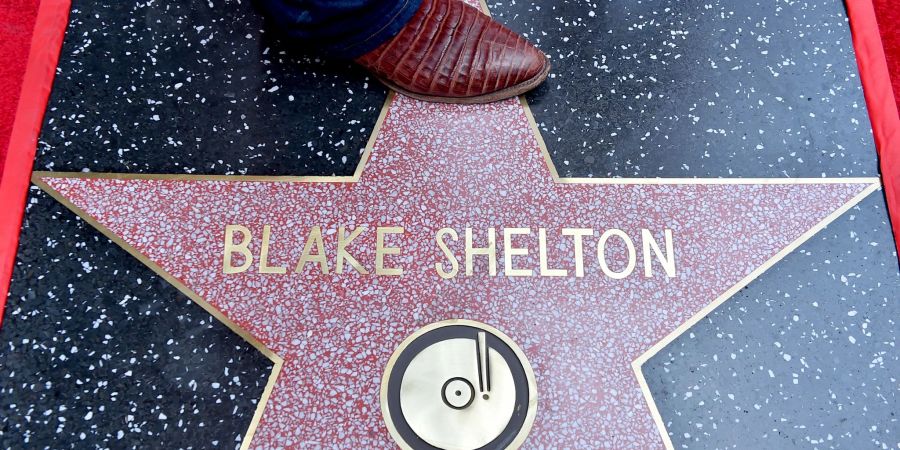 Country-Sänger Blake Sheltons Stern ist die 2755. Plakette auf dem berühmten Bürgersteig im Herzen von Hollywood.