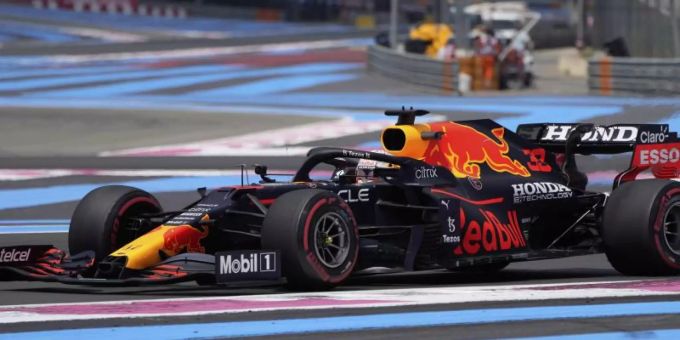 Fuhr im Training die Bestzeit: Max Verstappen. Foto: Francois Mori/AP/dpa Fuhr im Training die Bestzeit: Max Verstappen. Foto: Francois Mori/AP/dpa