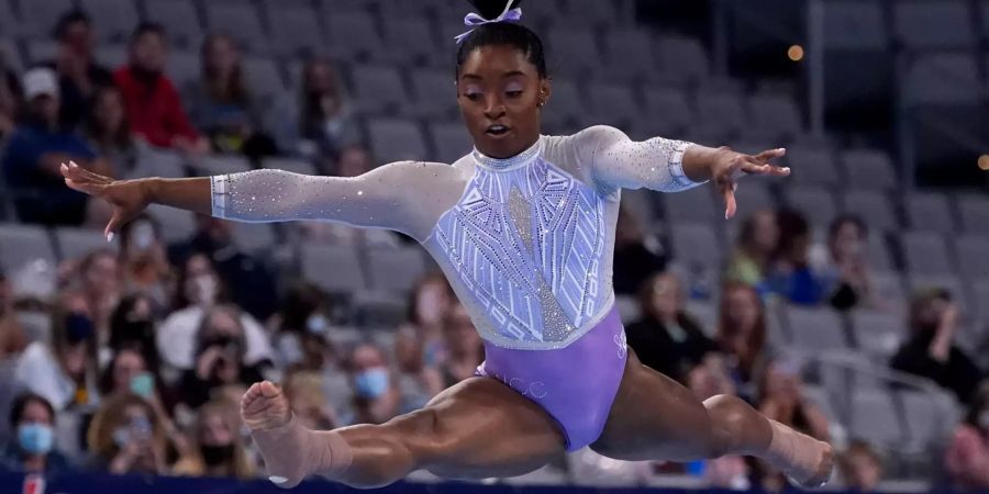 Simone Biles