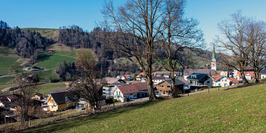 Blick auf die Gemeinde Hasle (LU).