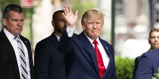 Donald Trump ist vor der Aussage zuversichtlich. Trump Aussage