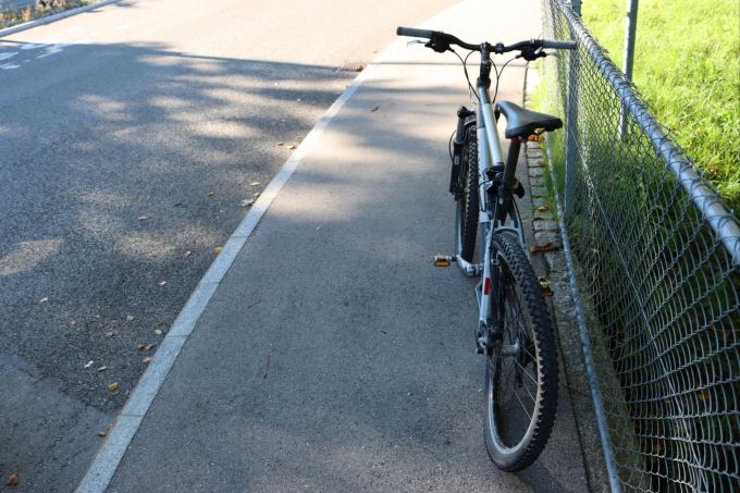 Appenzell AI: Kollision zwischen Velo und Auto Appenzell AI: Kollision zwischen Velo und Auto